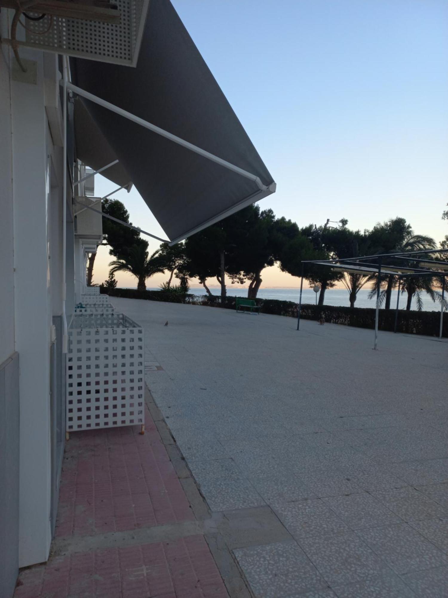 La Remera Playa Alicante Eksteriør bilde